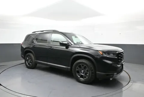 Another view of 2024 Honda Pilot TrailSport for sale in Brooklyn, NY at Plaza Honda