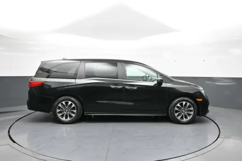 More photos of 2023 Honda Odyssey EX-L at Plaza Honda, NY