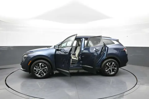 Blue 2025 Kia Sportage Hybrid EX for sale in Brooklyn, NY