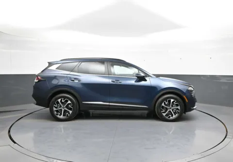 More photos of 2025 Kia Sportage Hybrid EX at Plaza Honda, NY