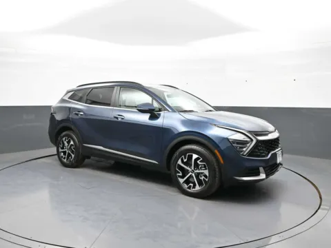More photos of 2025 Kia Sportage Hybrid EX at Plaza Honda, NY