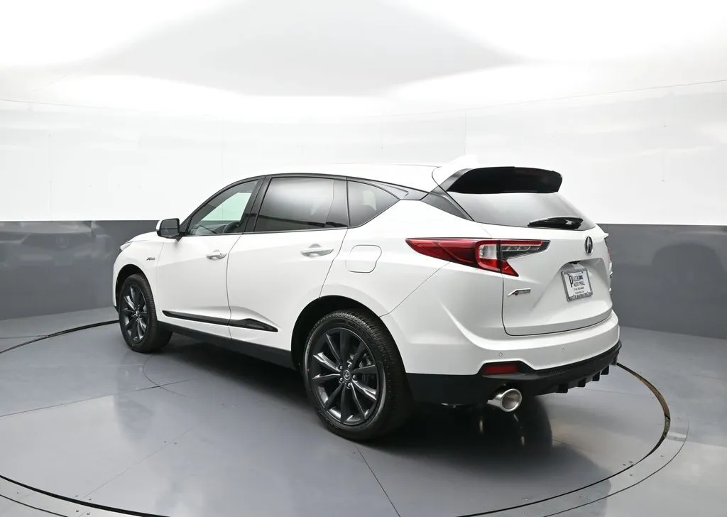 2026 Acura RDX A-Spec Package - Photo 8