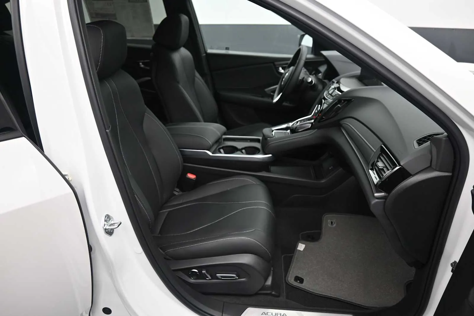 2026 Acura RDX Base - Photo 25