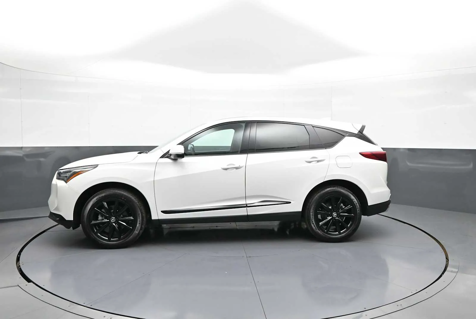 2026 Acura RDX Base - Photo 8