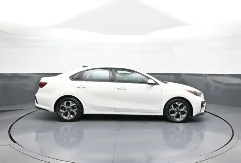 More photos of 2019 Kia Forte LXS at Acura of Brooklyn, NY