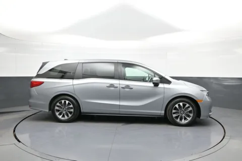 More photos of 2023 Honda Odyssey EX-L at Acura of Brooklyn, NY