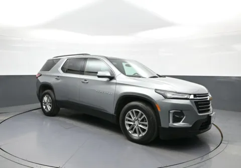 More photos of 2023 Chevrolet Traverse LT at Acura of Brooklyn, NY