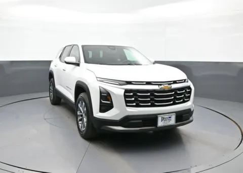 Another view of 2025 Chevrolet Equinox LT for sale in Brooklyn, NY at Acura of Brooklyn