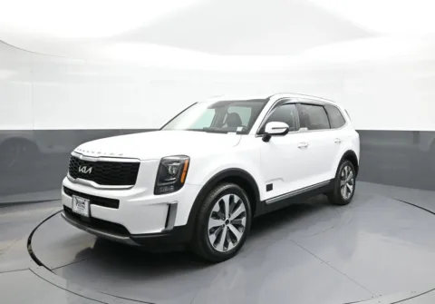 White 2022 Kia Telluride S for sale in Brooklyn, NY