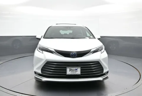Photos of 2025 Toyota Sienna Limited for sale in Brooklyn, NY at Acura of Brooklyn