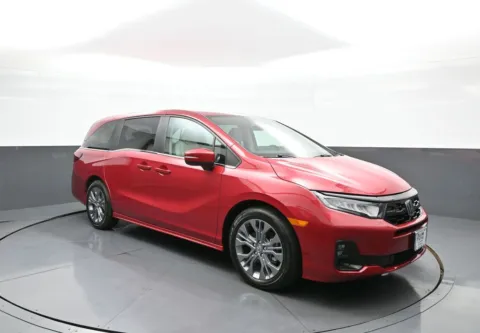More photos of 2025 Honda Odyssey Touring at Acura of Brooklyn, NY