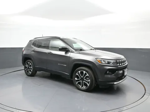 More photos of 2023 Jeep Compass Limited at Acura of Brooklyn, NY