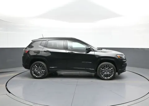 More photos of 2023 Jeep Compass Limited at Acura of Brooklyn, NY