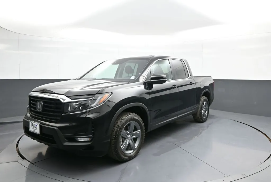 Black 2023 Honda Ridgeline RTL for sale in Brooklyn, NY