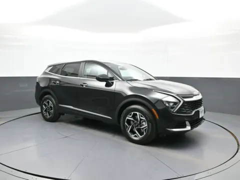 More photos of 2023 Kia Sportage LX at Acura of Brooklyn, NY