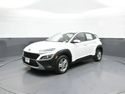 White 2023 Hyundai Kona SE for sale in Brooklyn, NY