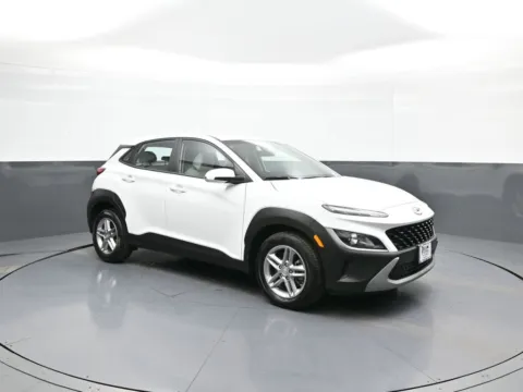 More photos of 2023 Hyundai Kona SE at Acura of Brooklyn, NY