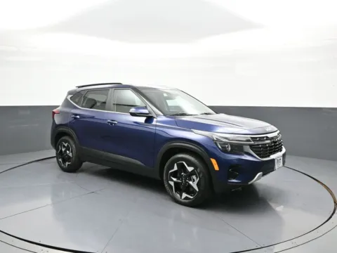 More photos of 2025 Kia Seltos EX at Acura of Brooklyn, NY