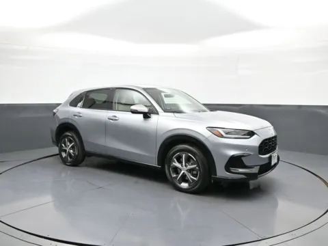 More photos of 2024 Honda HR-V EX-L at Acura of Brooklyn, NY