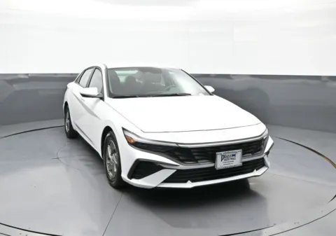 Another view of 2025 Hyundai Elantra SE for sale in Brooklyn, NY at Acura of Brooklyn