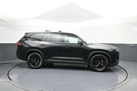 More photos of 2024 Toyota Grand Highlander Limited at Acura of Brooklyn, NY