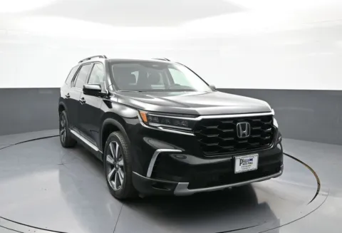 Another view of 2023 Honda Pilot Touring for sale in Brooklyn, NY at Acura of Brooklyn