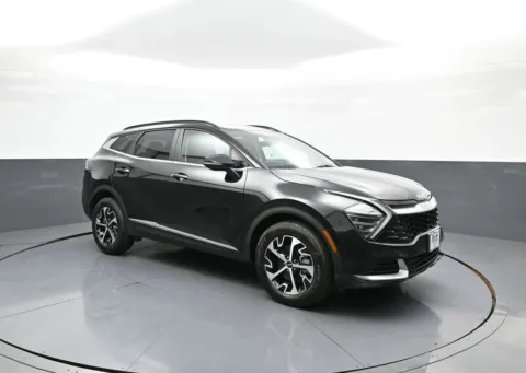 More photos of 2025 Kia Sportage Hybrid EX at Acura of Brooklyn, NY