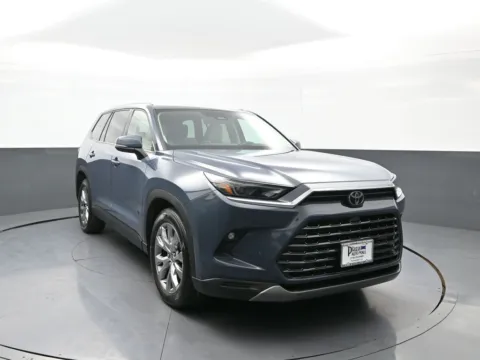 Another view of 2024 Toyota Grand Highlander Limited for sale in Brooklyn, NY at Acura of Brooklyn