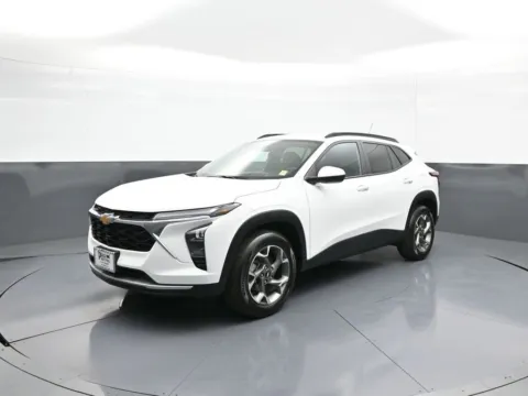 White 2025 Chevrolet Trax LT for sale in Brooklyn, NY