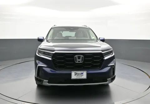 Photos of 2024 Honda Pilot Touring for sale in Brooklyn, NY at Acura of Brooklyn