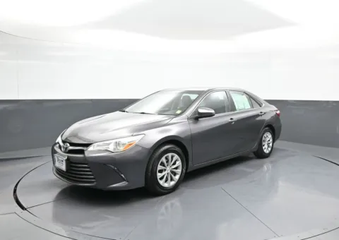Gray 2016 Toyota Camry LE for sale in Brooklyn, NY