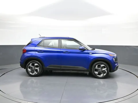 More photos of 2023 Hyundai Venue Limited at Acura of Brooklyn, NY