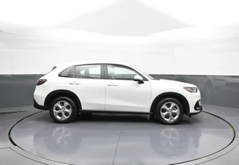 More photos of 2025 Honda HR-V LX at Acura of Brooklyn, NY