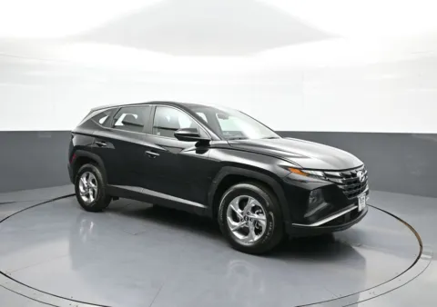 More photos of 2022 Hyundai Tucson SE at Acura of Brooklyn, NY