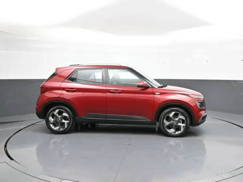 More photos of 2024 Hyundai Venue Limited at Acura of Brooklyn, NY