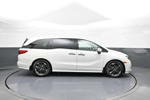 More photos of 2023 Honda Odyssey Elite at Acura of Brooklyn, NY