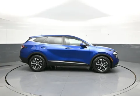 More photos of 2023 Kia Sportage EX at Acura of Brooklyn, NY