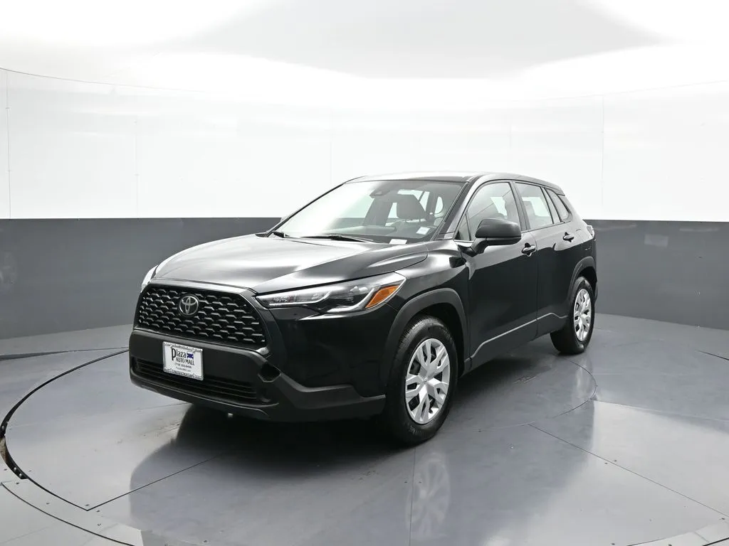 Black 2022 Toyota Corolla Cross L for sale in Brooklyn, NY