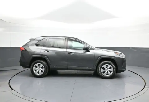 More photos of 2020 Toyota RAV4 LE at Acura of Brooklyn, NY