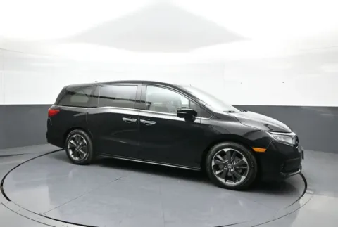Another view of 2022 Honda Odyssey Elite for sale in Brooklyn, NY at Acura of Brooklyn