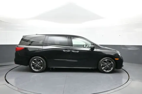 More photos of 2022 Honda Odyssey Elite at Acura of Brooklyn, NY
