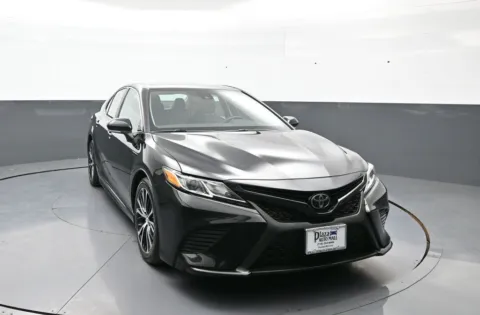 Another view of 2019 Toyota Camry SE for sale in Brooklyn, NY at Acura of Brooklyn