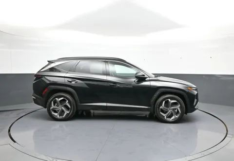 More photos of 2024 Hyundai Tucson Limited at Acura of Brooklyn, NY
