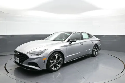 Silver 2023 Hyundai Sonata SEL Plus for sale in Brooklyn, NY