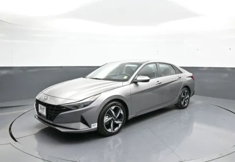 Silver 2023 Hyundai Elantra SEL for sale in Brooklyn, NY