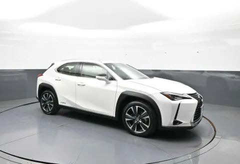 More photos of 2021 Lexus UX 250h at Acura of Brooklyn, NY