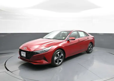 Red 2023 Hyundai Elantra SEL for sale in Brooklyn, NY