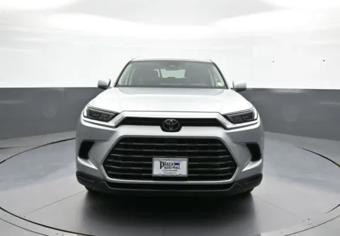 Photos of 2025 Toyota Grand Highlander XLE for sale in Brooklyn, NY at Acura of Brooklyn