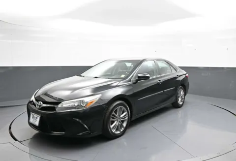 Black 2016 Toyota Camry LE for sale in Brooklyn, NY