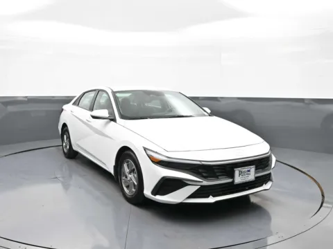 Another view of 2025 Hyundai Elantra SE for sale in Brooklyn, NY at Acura of Brooklyn